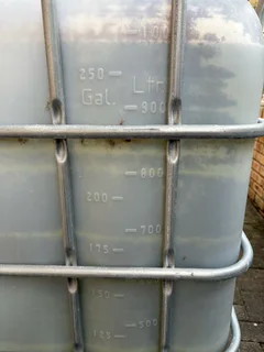 Water 1kl tank and 375 pump for sale!!