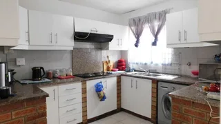 Unit for Rent: 2 Bedroom, 1 Bathroom- Berea