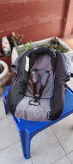Joie - Baby car seat