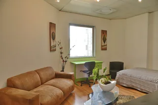 Studio/bachelor apartments