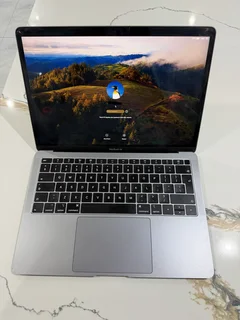 Apple MacBook Air 2019 intel Dual Core i5