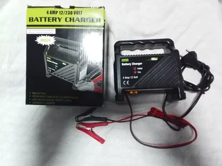 Car battery charger R300
