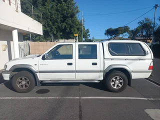 Bakkie and driver for hire - Logistics - Safe, Private & Confidential