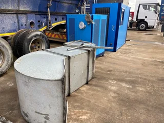 2012 CompAir L90 – Fixed Speed Rotary Screw Compressor &amp; Air Dryer Combo For Sale