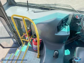 2016 Iveco Eurocargo 180E28  65 seater – Commuter bus