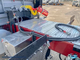 1997 Kenworth T2000 - 6x4 Truck Tractor