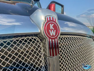 1997 Kenworth T2000 - 6x4 Truck Tractor