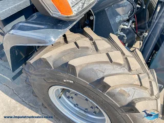 2025 All Terrain Forklift – 3.5 Ton 4×4