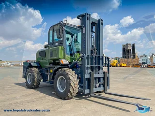 2025 All Terrain Forklift – 3.5 Ton 4×4