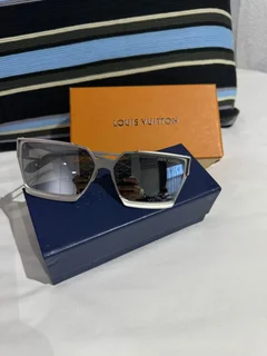 LOUIS VUITTON SUNGLASSES