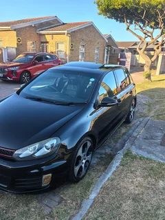 2010 Volkswagen Golf Hatchback