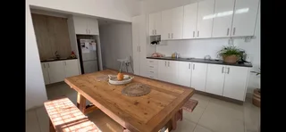 Sun-Drenched 3-Bed Kensington Home | Modern Kitchen + 3-Car Parking