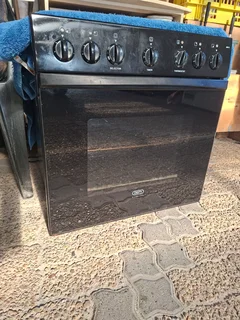 Defy oven and hob for sale R1500