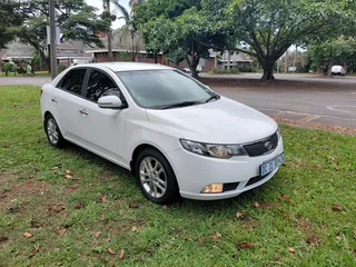 2012 Kia Cerato 1.6 Exec 4-door Automatic.