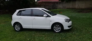 2015 Volkswagen Polo Vivo Hatch 1.4 GP LINE AUTOMATIC. LOW KMS.
