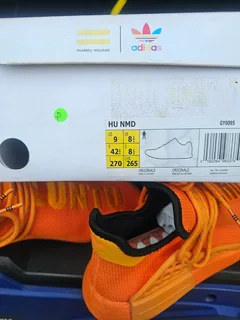 Sneakers - Ad posted by miguel leitao