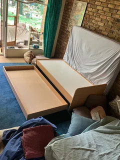 Single bed base with storage drawer/extra single base.