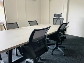 10 SEATER BOARDROOM TABLE