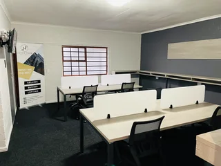 WORKSTATION CLUSTER DESKS