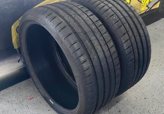 Michelin Pilot Sport 4 S 245/35 R20 95y Xl Mo Mi (tyres X 2) Price Reduced!!!!
