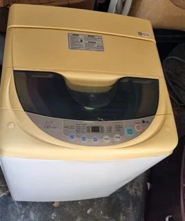LG Washing Machine - Damaged