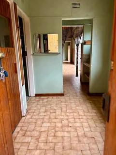 Cottage in parkhill gardens, Germiston.