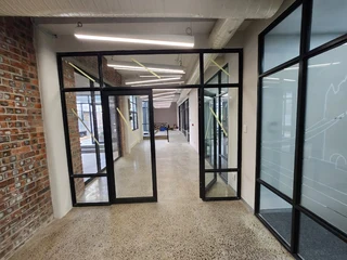 TRI CEILINGS AND BULKHEADS