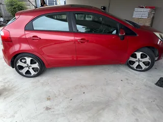 2012 Kia Rio Tec 1.4
