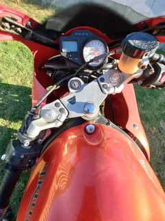 2002 TRIUMPH SPRINT 955CC