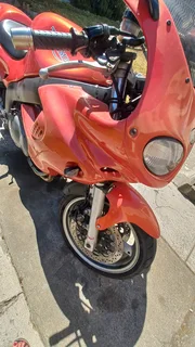 2002 TRIUMPH SPRINT 955CC