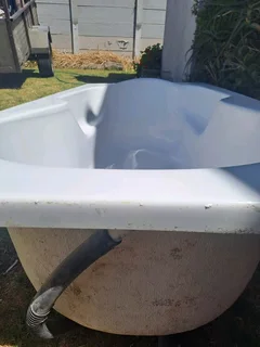 Bath Tub