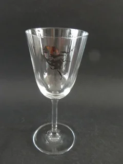 Ritzenhoff wine glass (Jupiter et Junone - Liana Cavalarro, 2003)