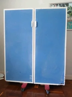 Book Shelf/Liabary/Chalk Board