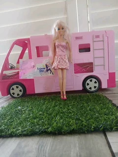 Barbie Camper Van