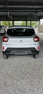 2022 renault kwid 1.0 dynamique/zen amt