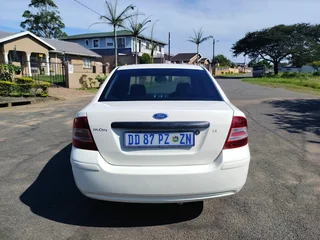  2016 - FORD IKON 1.6i AMBIENTE 