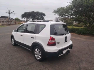 2010 MODEL - NISSAN LIVINA 1.6i X-Gear 