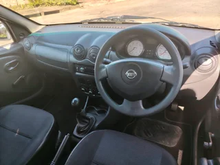  2020 MODEL - NISSAN NP200 1.6i AIRCON SAFETY PACK 