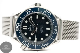 Omega Seamaster Diver 300 M James Bond 60th Edition Blue Dial Steel Men&#39;s Watch