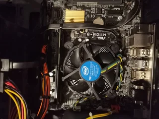 Asus Tower System i5-7400,H110 motherboard,8gig ddr4 ram,2terabyte harddrive!!HDMI onboard.