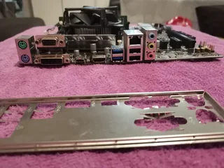 REAL BARGAIN!!!!!!Prime H270m-PLUS MOTHERBOARD ,i5-7400 Cpu with 4gig ddr4 ram ....R1200