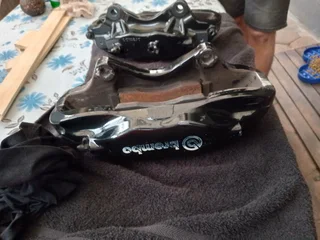 BREMBO 4 POT CALIPERS