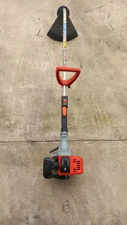 Tandem 26cc petrol trimmer