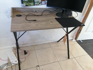 Office Desk
