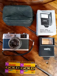 Olympus 35 RC Rangefinder Kit with Flash and 2x Brand New Kodak Gold Film (Sealed!)