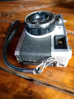 Olympus 35 RC Rangefinder Kit with Flash and 2x Brand New Kodak Gold Film (Sealed!)