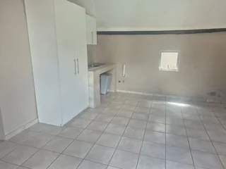 1-Bedroom Garden Cottage to Rent – Wilgeheuwel / Clearwater Area