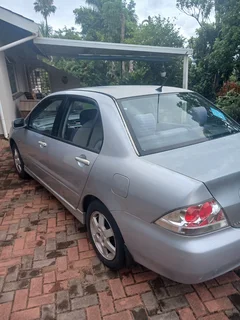 2006 Mitsubishi Lancer Sedan
