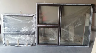 Aluminium Windows:  PTT1512 and PT96, Colour Bronze