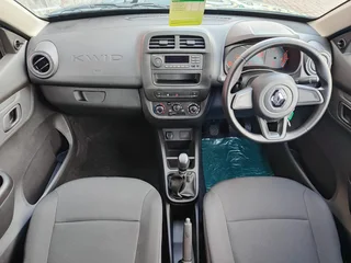 2023 Renault Kwid 1.0L Life 5Dr